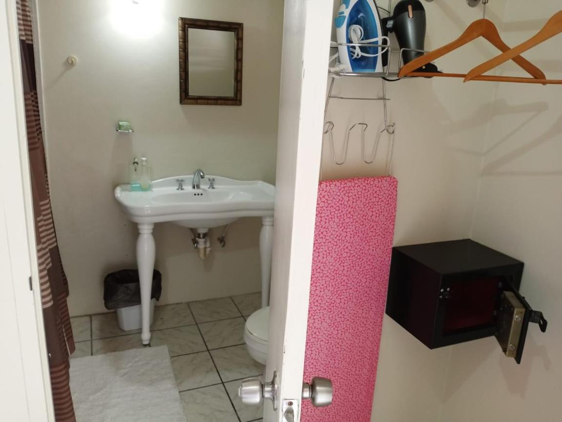 Ridgeway Guest House Montego Bay Luaran gambar